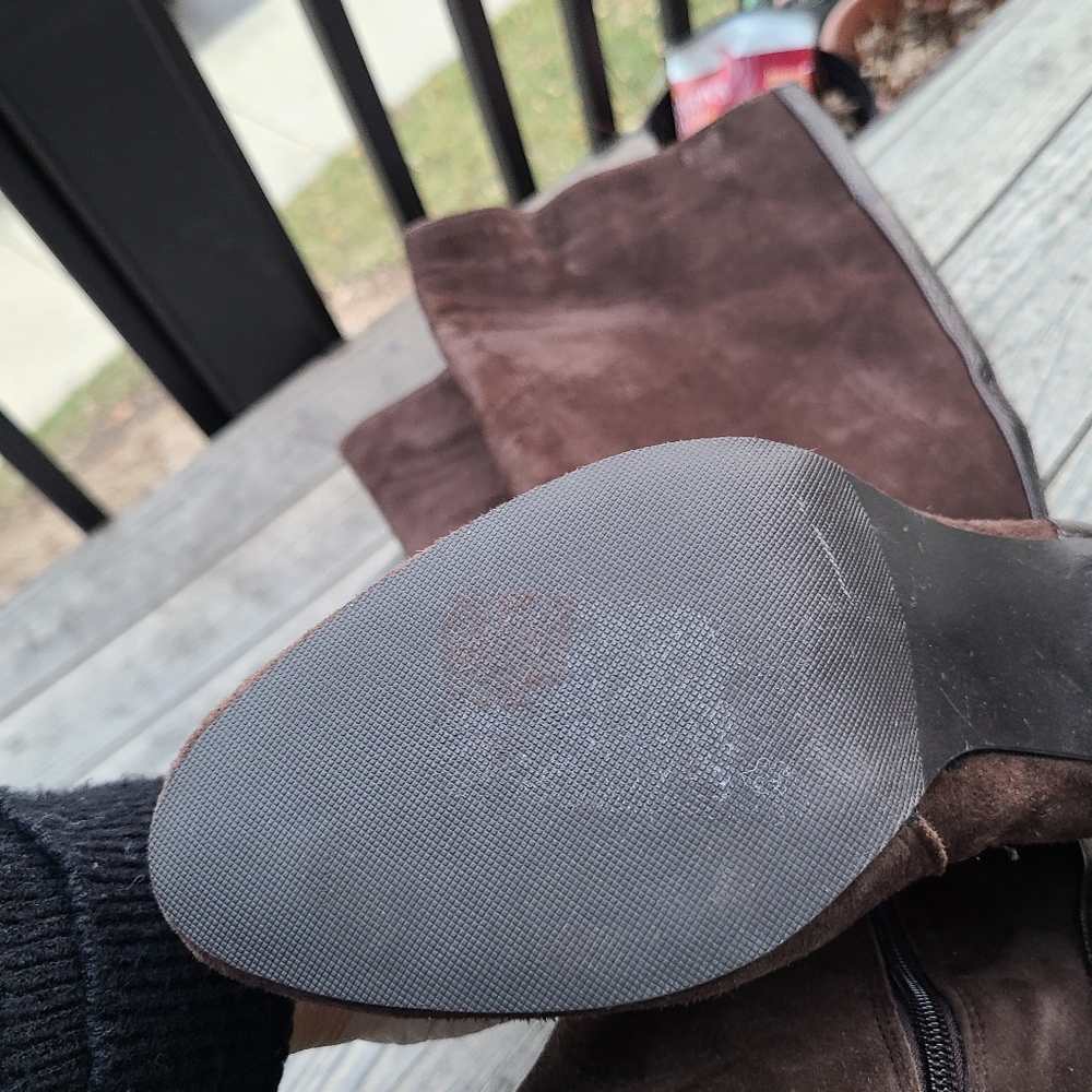 Alfani Tosha Brown Suede - Picture 10 of 10
